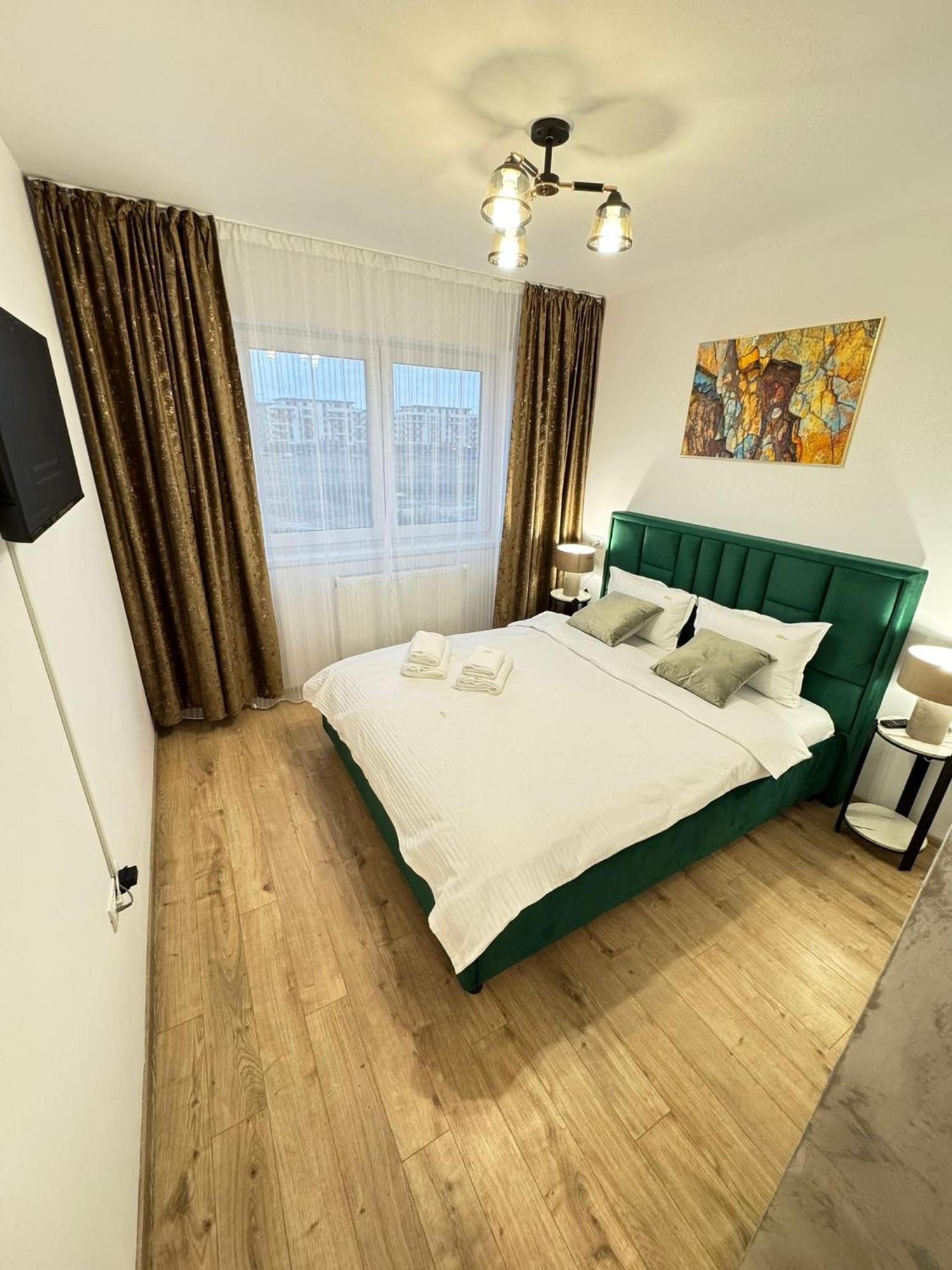 Coresi Mall Area Studios & Apartments By Glam บราชอฟ ภายนอก รูปภาพ